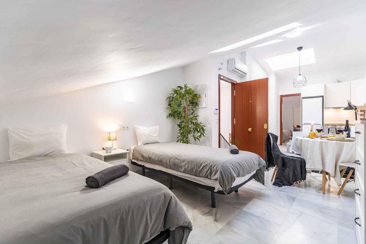 Atico Premium - Malaga City Center Bagian luar foto